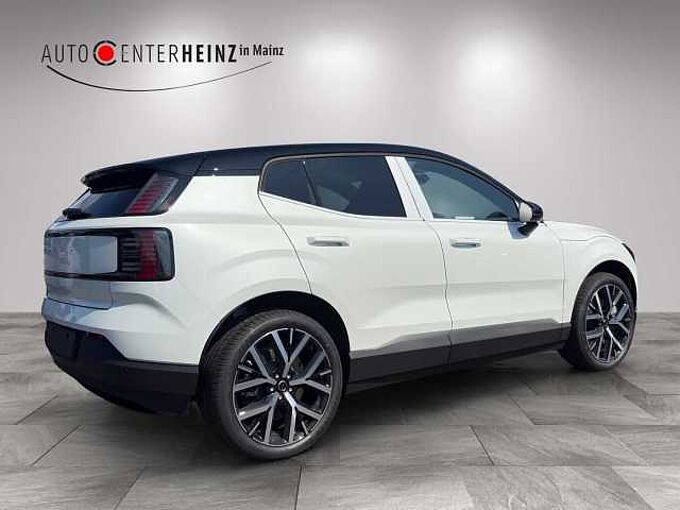 Volvo EX30 P8 AWD Summer Edition