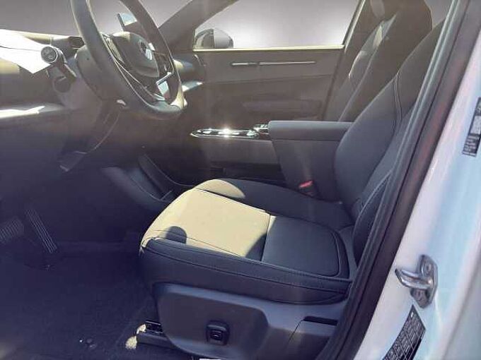 Volvo EX30 P8 AWD Summer Edition