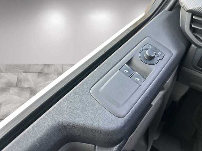 Ford Transit Custom 320 L2 Trend FWD