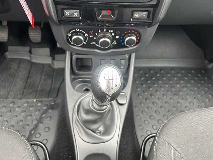 Dacia Duster Black Shadow 4x2