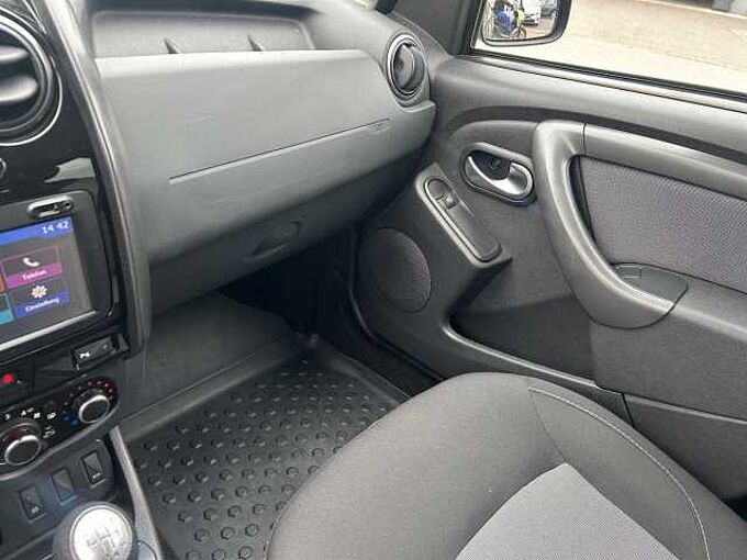 Dacia Duster Black Shadow 4x2