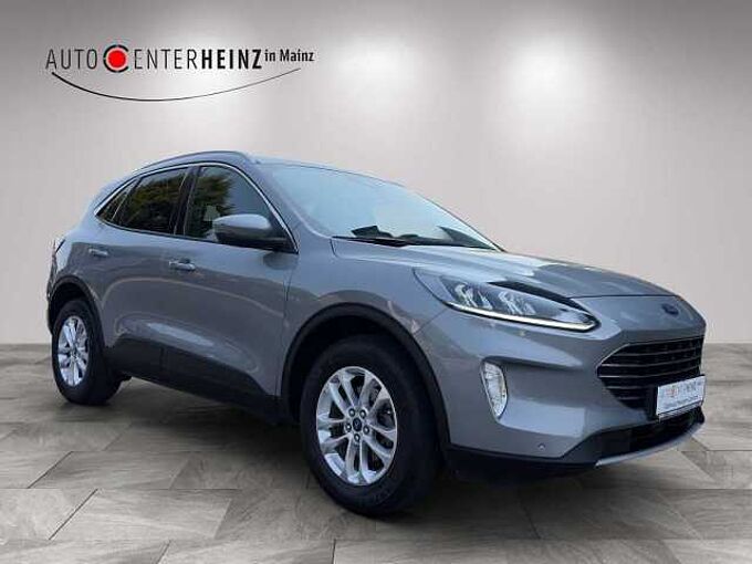 Ford Kuga Plug-In Hybrid Titanium