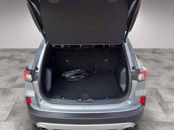 Ford Kuga Plug-In Hybrid Titanium