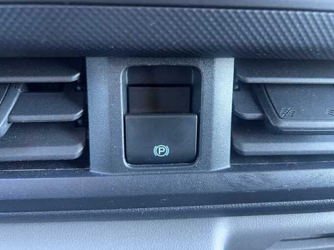 Ford Transit Custom 320 L2 Trend FWD