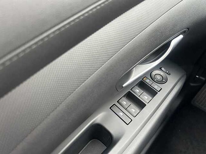 Hyundai Tucson Select 2WD