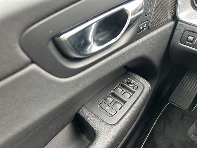 Volvo XC 60 R Design AWD