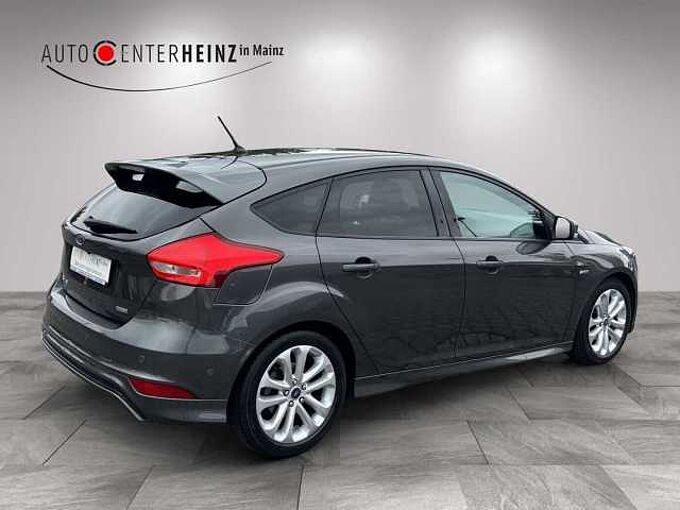 Ford Focus ST-Line