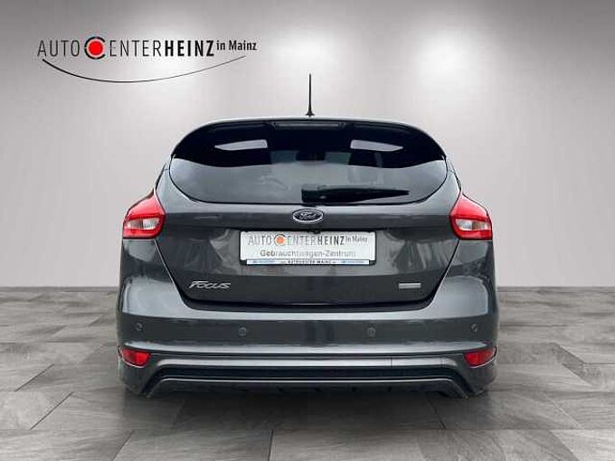 Ford Focus ST-Line