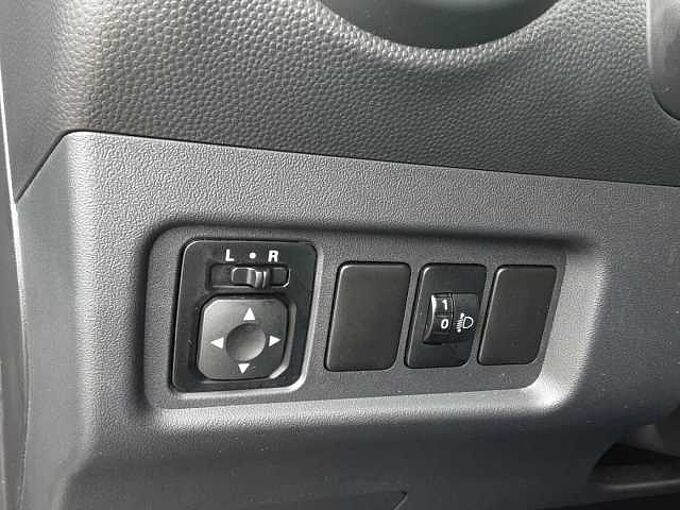 Mitsubishi Space Star Select