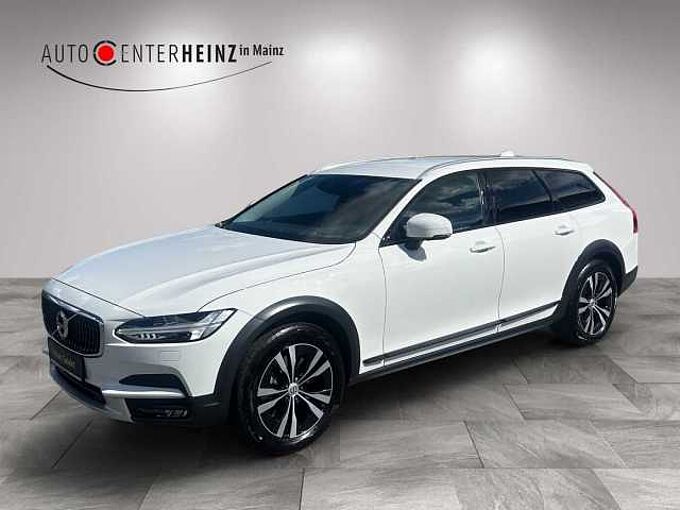 Volvo V90 Cross Country Pro AWD