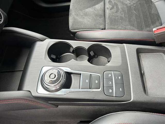 Ford Kuga Plug-In Hybrid ST-Line X
