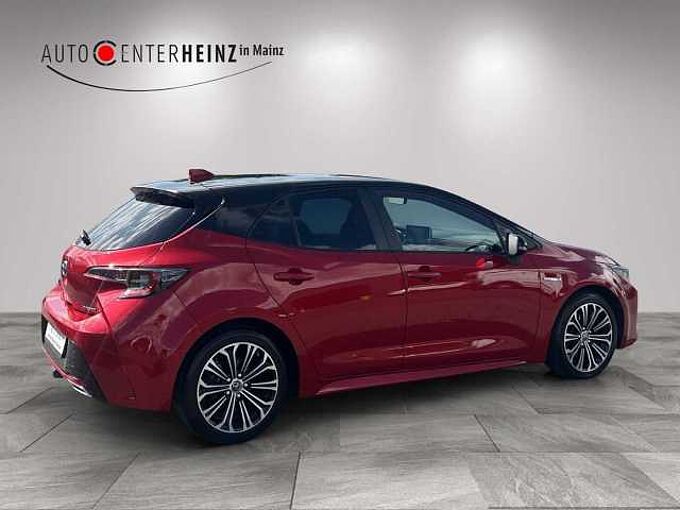 Toyota Corolla Hybrid Club