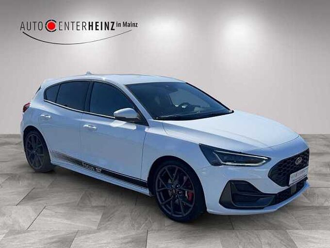 Ford Focus ST X
