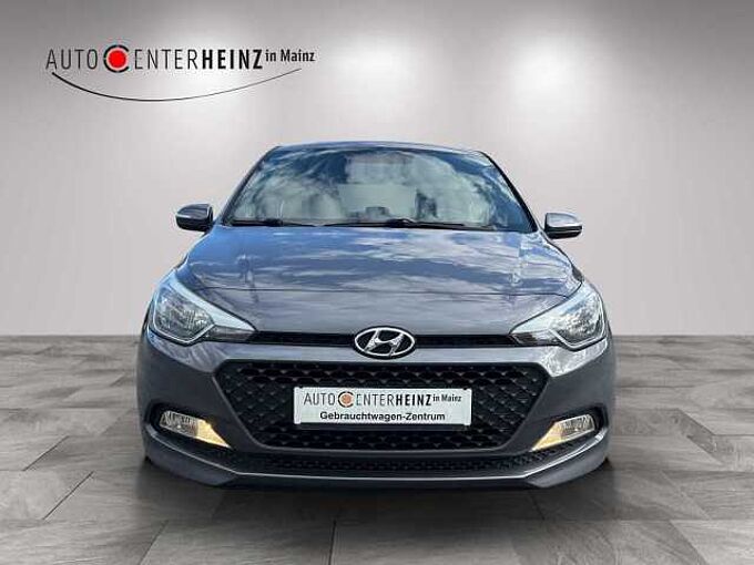 Hyundai i20 YES!