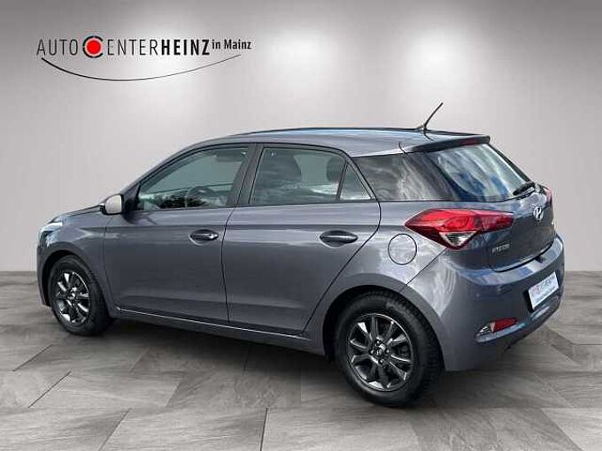 Hyundai i20 YES!