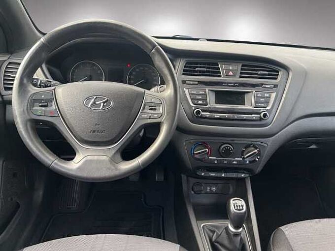 Hyundai i20 YES!