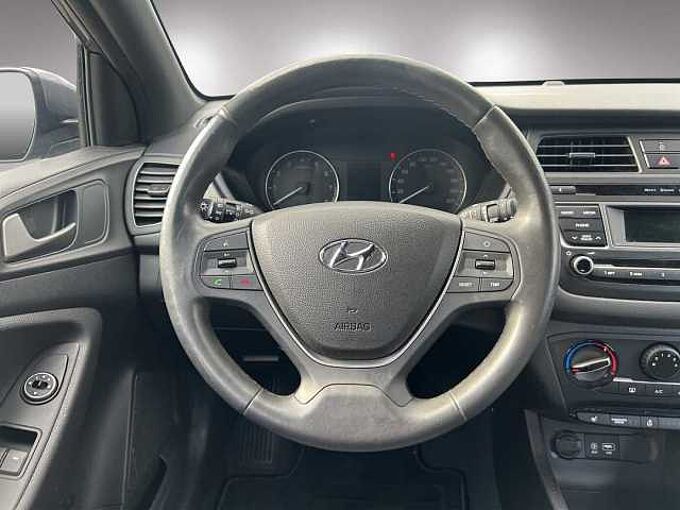 Hyundai i20 YES!