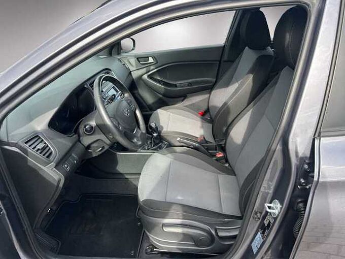 Hyundai i20 YES!