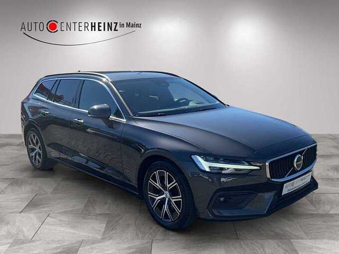 Volvo V60 Core