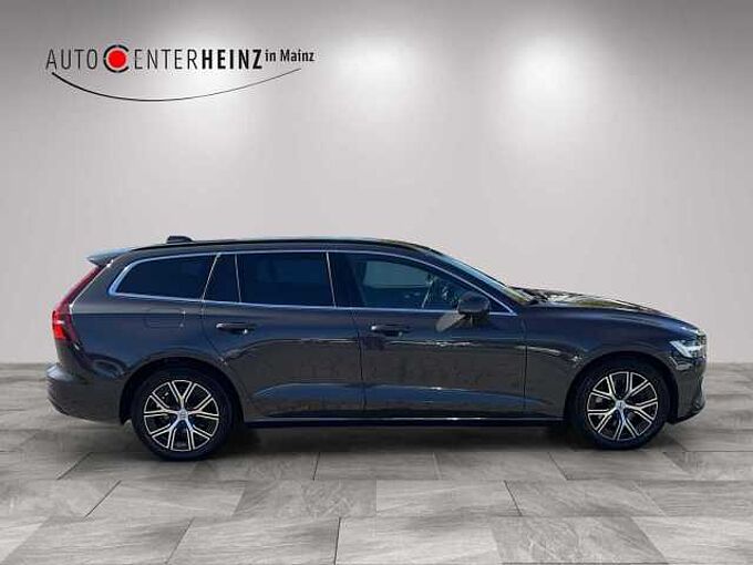 Volvo V60 Core