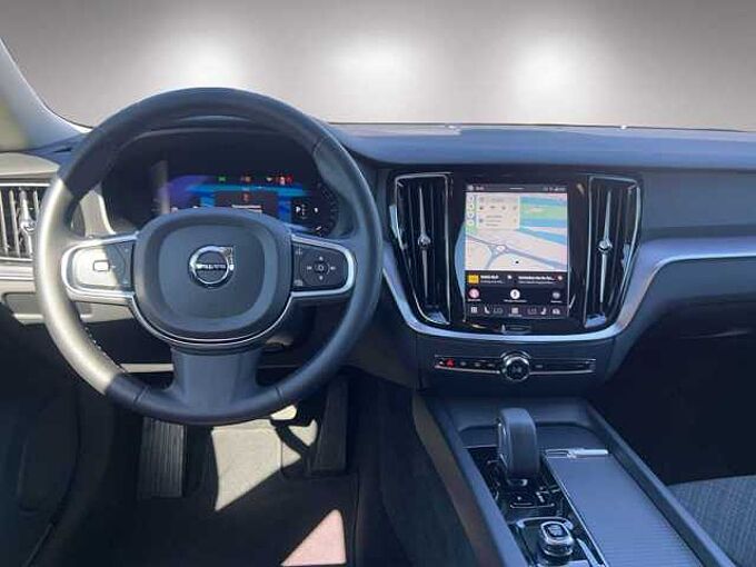 Volvo V60 Core