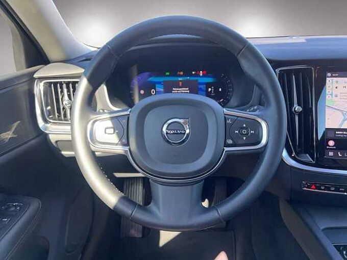 Volvo V60 Core
