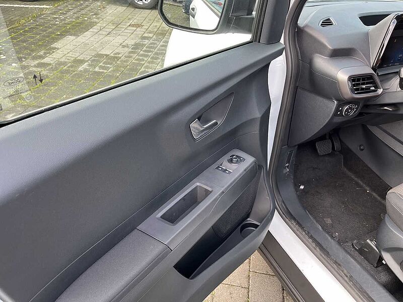 Ford Tourneo Courier 1.0 EcoBoost Aut. TREND