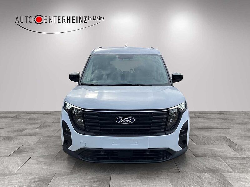 Ford Tourneo Courier 1.0 EcoBoost TITANIUM