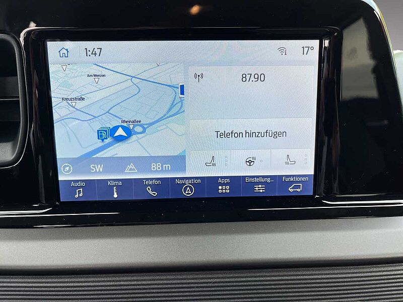 Ford Tourneo Courier 1.0 EcoBoost TITANIUM