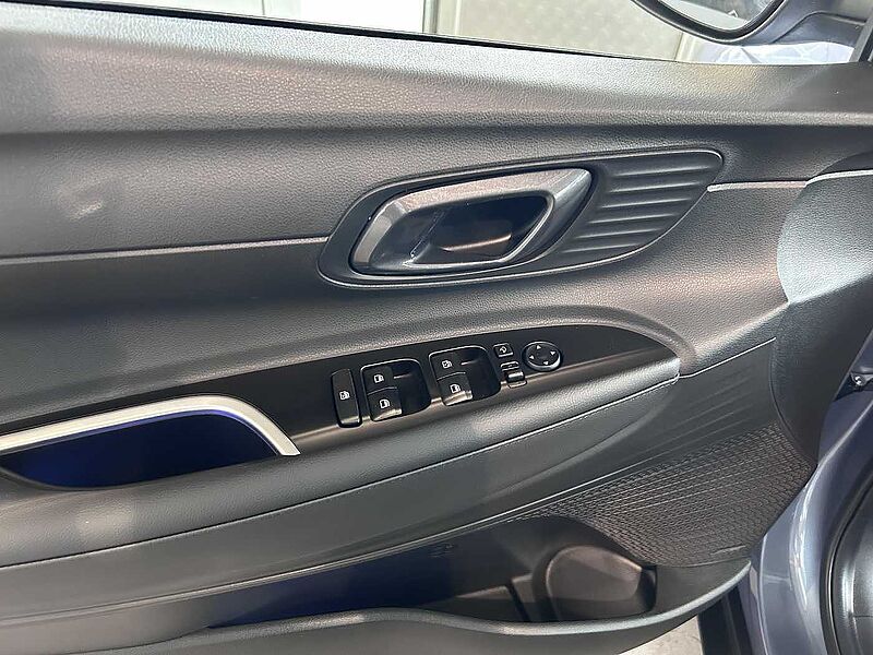 Hyundai BAYON 1.0 T-GDI DCT Trend *Bose*Komfortpaket*