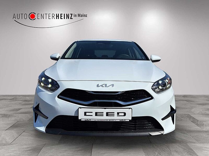 Kia Ceed 1.5 T-GDI DCT7 OPF Vision Vision DCT und Komfort-plus-Paket