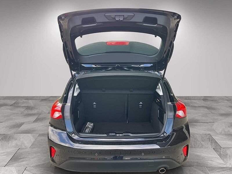 Ford Focus Cool & Connect