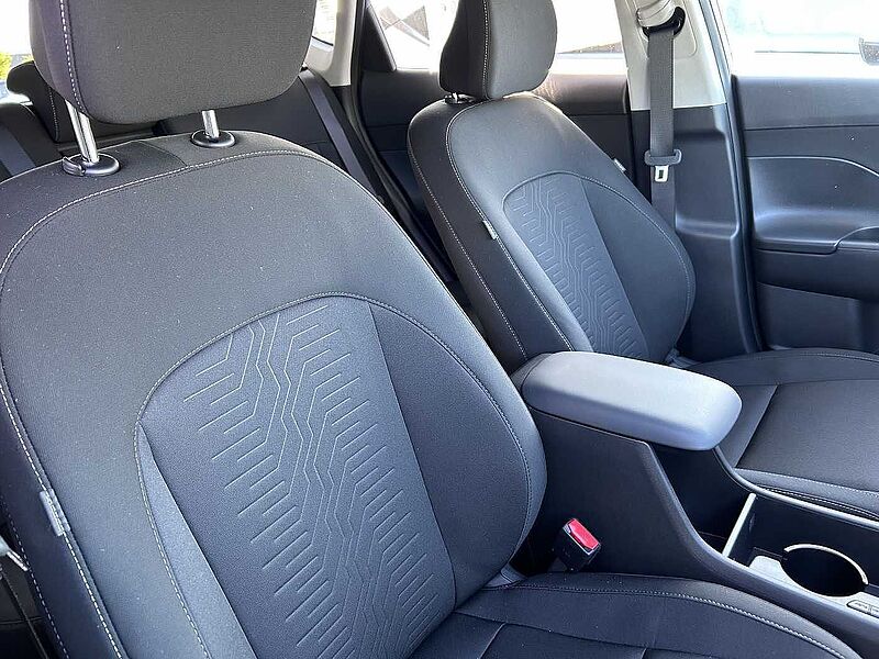 Hyundai KONA 1.6 T-GDI DCT Trend*Lichtpaket*el. Heckkl. *