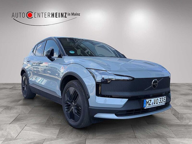 Volvo EX30 Cross Country Twin Motor Performance AWD Cross Country Ultra