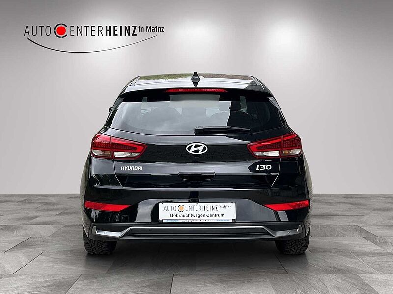 Hyundai i30 Advantage Mild-Hybrid