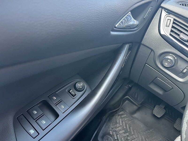 Opel Astra Astra Sports Tourer