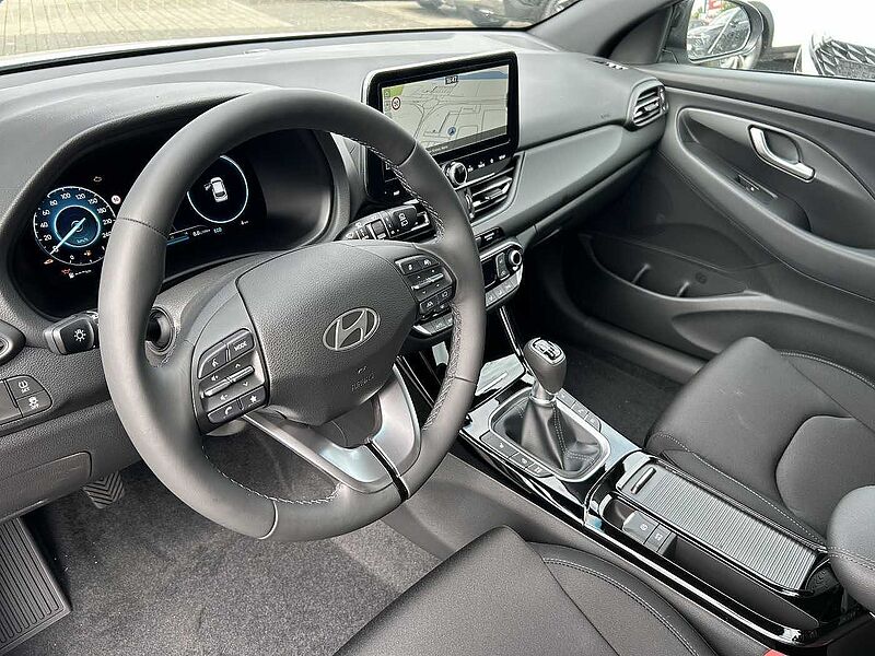 Hyundai i30 Kombi 1.5 T-GDI 48V-Hybrid Advantage*Panodach*