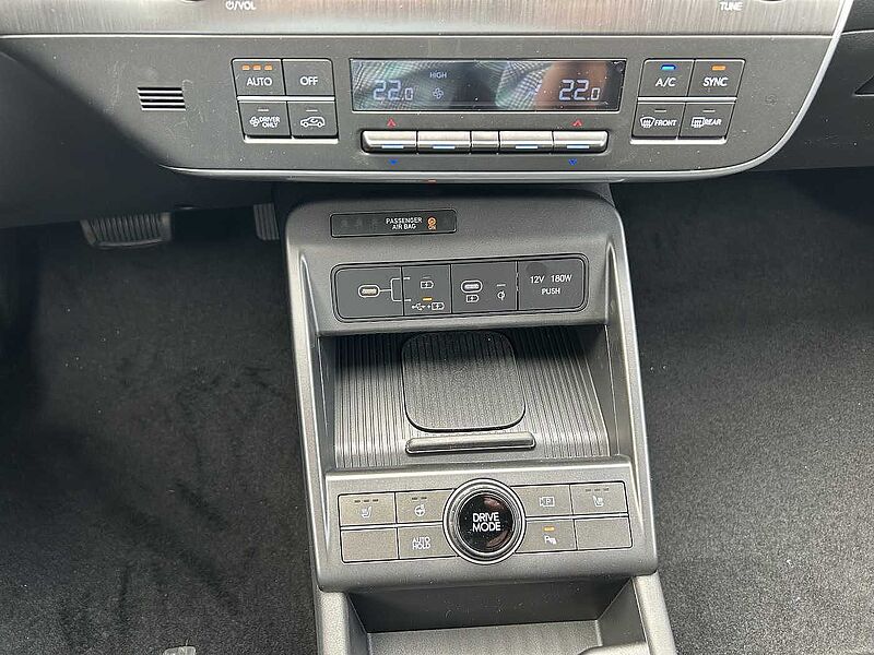 Hyundai KONA EV Elektro 65kWh Trend*Assistenzp*el. Heckklappe*