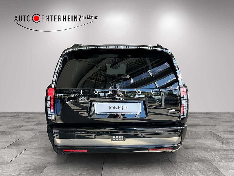 Hyundai IONIQ 9 110 kWh 4WD UNIQ Panodach*Relaxpaket*