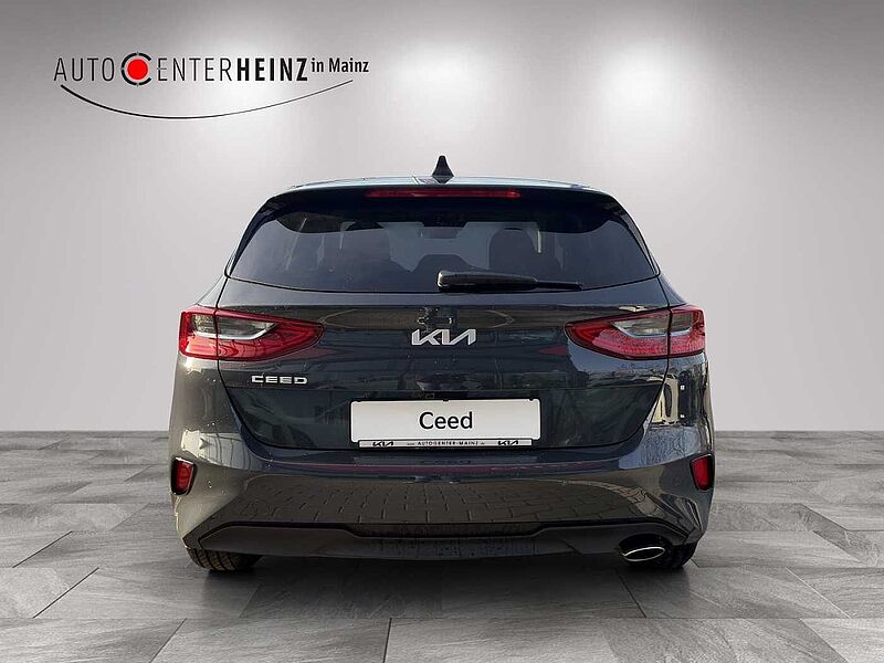 Kia Ceed 1.5 T-GDI  DCT7 Ultimate Edition mit Style-Paket