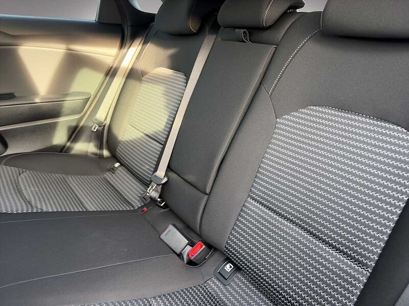 Kia Ceed 1.5 T-GDI  DCT7 Ultimate Edition mit Style-Paket