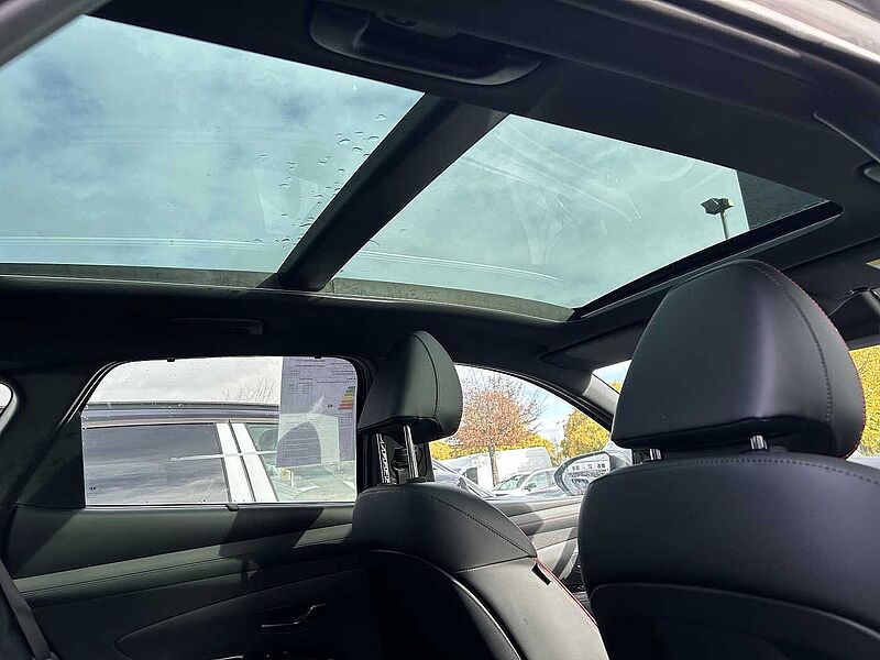 Hyundai TUCSON 1.6 T-GDi DCT N Line X *Assistenzp. *Panoramadach*