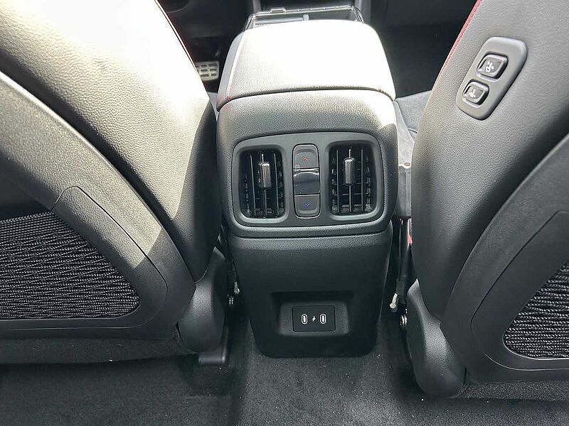 Hyundai TUCSON 1.6 T-GDi DCT N Line X *Assistenzp. *Panoramadach*