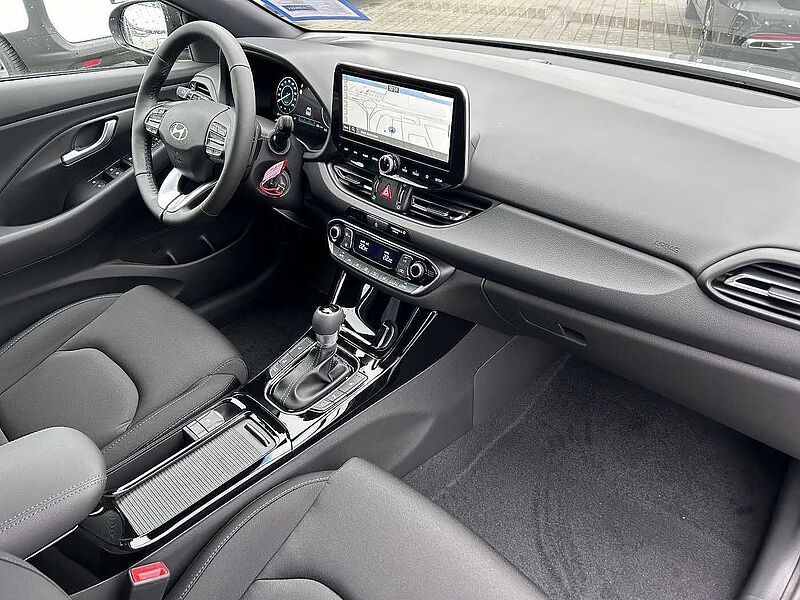 Hyundai i30 1.5 T-GDI 48V-Hybrid DCT Advantage