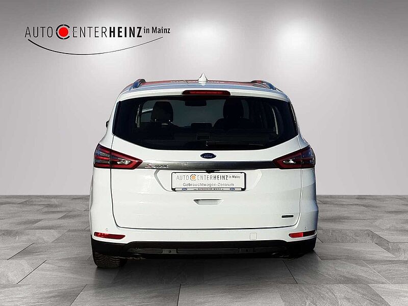 Ford S-Max Hybrid Edition