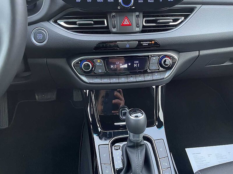 Hyundai i30 Advantage Mild-Hybrid