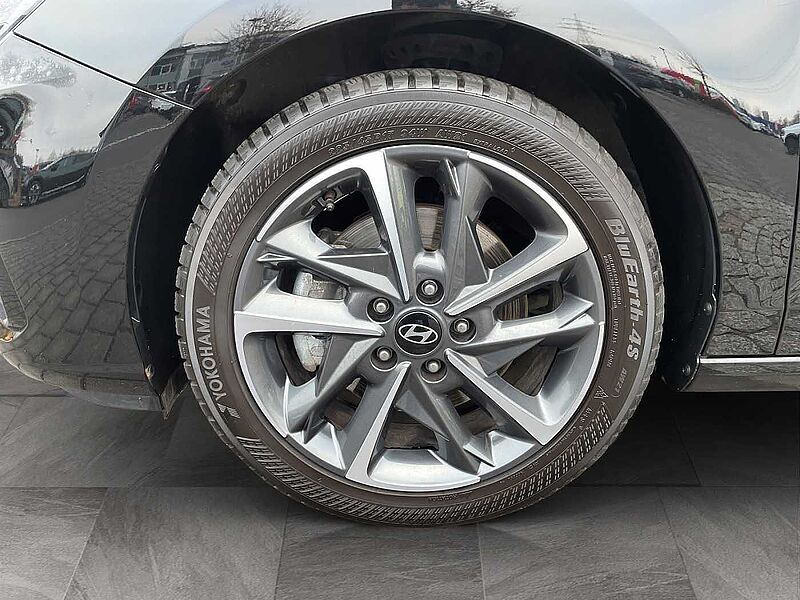 Hyundai i30 Advantage Mild-Hybrid