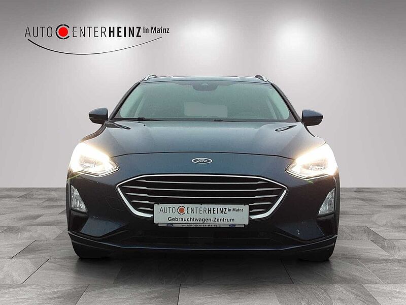 Ford Focus Cool & Connect