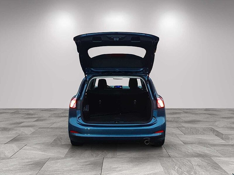 Ford Focus Cool & Connect