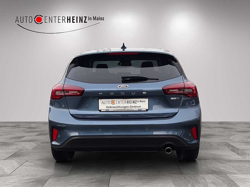 Ford Focus Titanium X